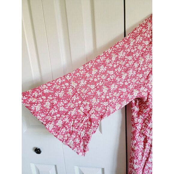 Suzanne Betro 4X Floral 3/4 Flutter Sleeve Blouse‎ Pink White Floral Rayon NWT - Picture 3 of 10